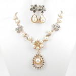 511196-201 Pearl Necklace Set 
